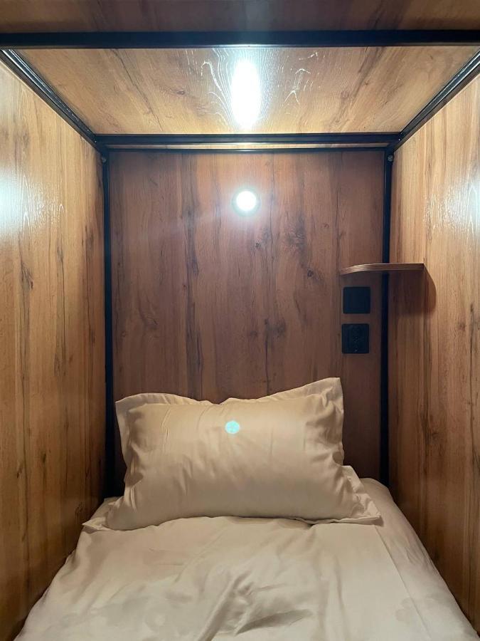 Flats Hostel Astana Ngoại thất bức ảnh
