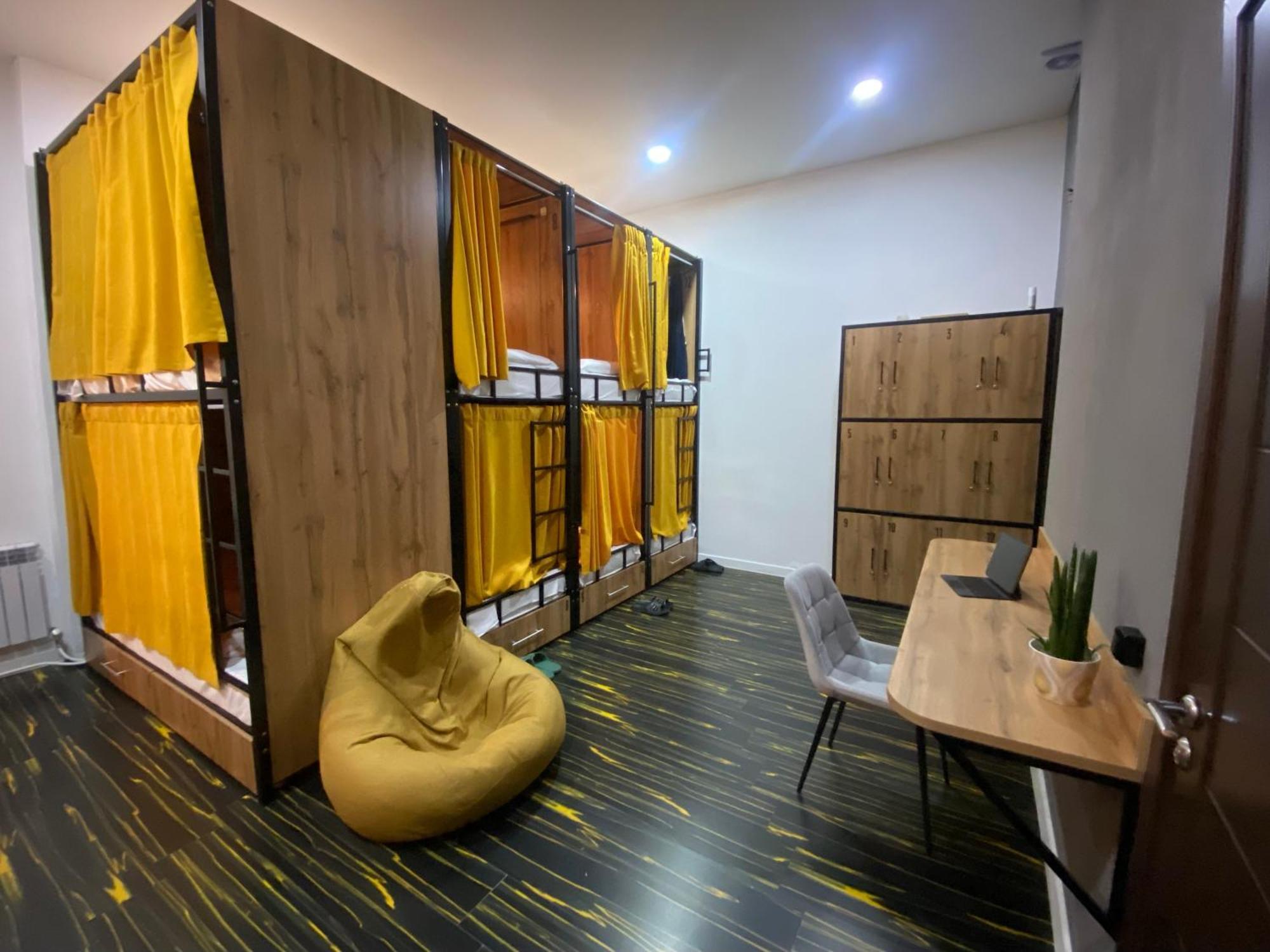 Flats Hostel Astana Ngoại thất bức ảnh